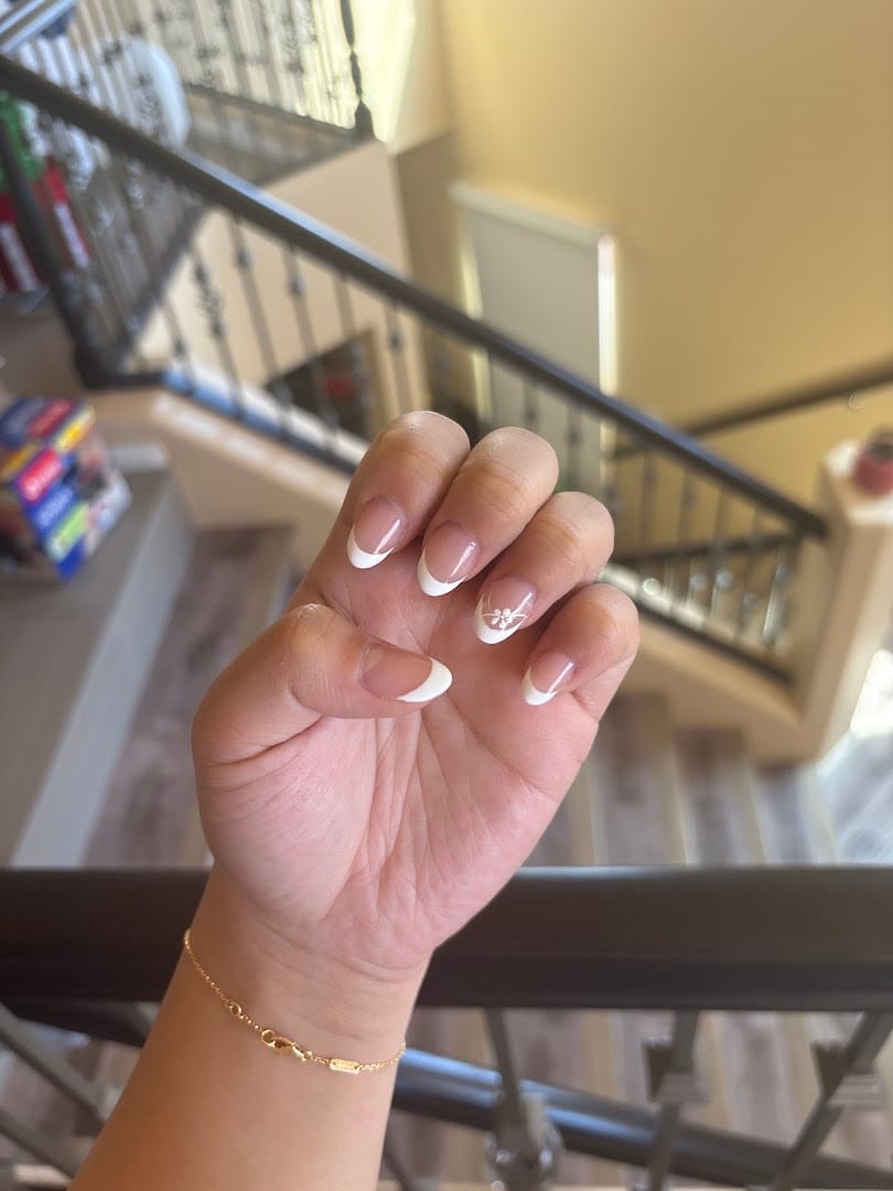 Rio Nails