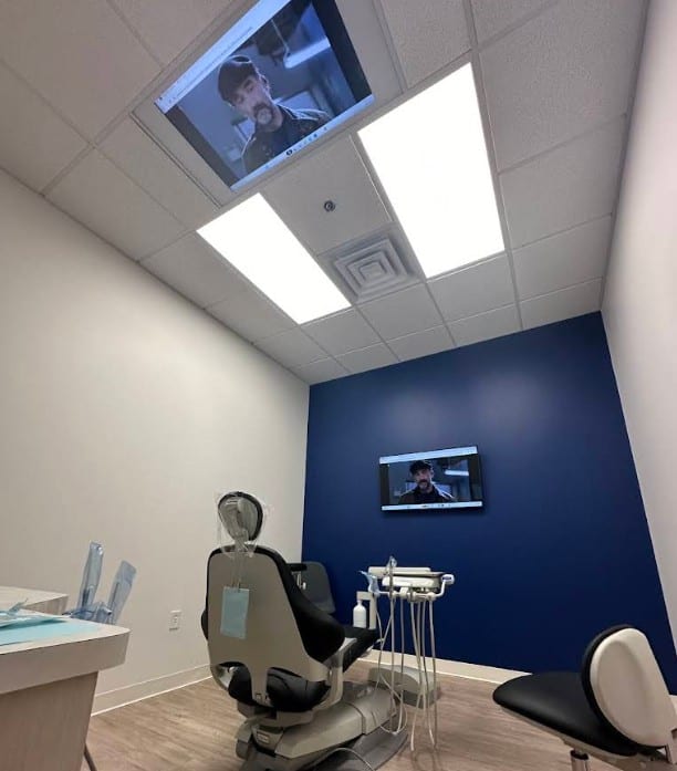 Dr. Francisco Azar Emergency Dentist Rochester 24 Hours