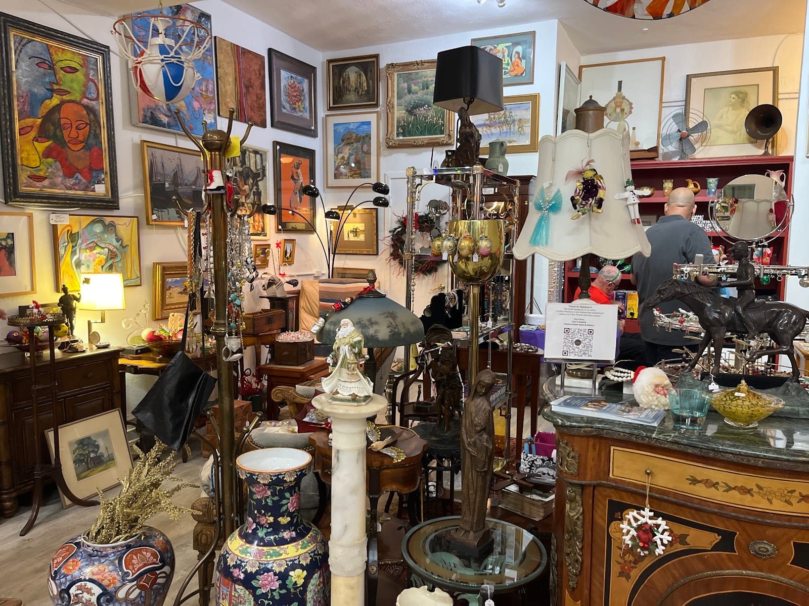 Venice Estate Gallery, photo 2