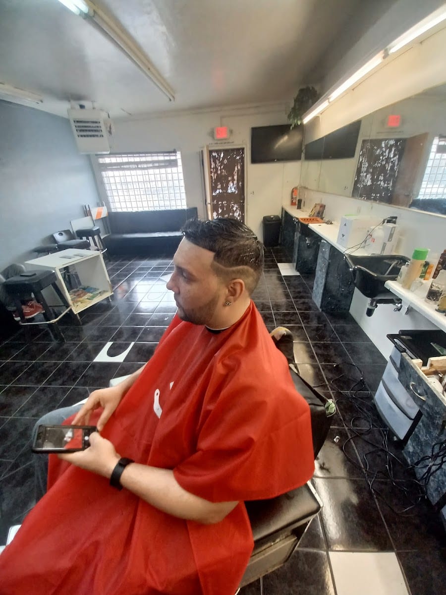TAPERZ BARBERSHOP