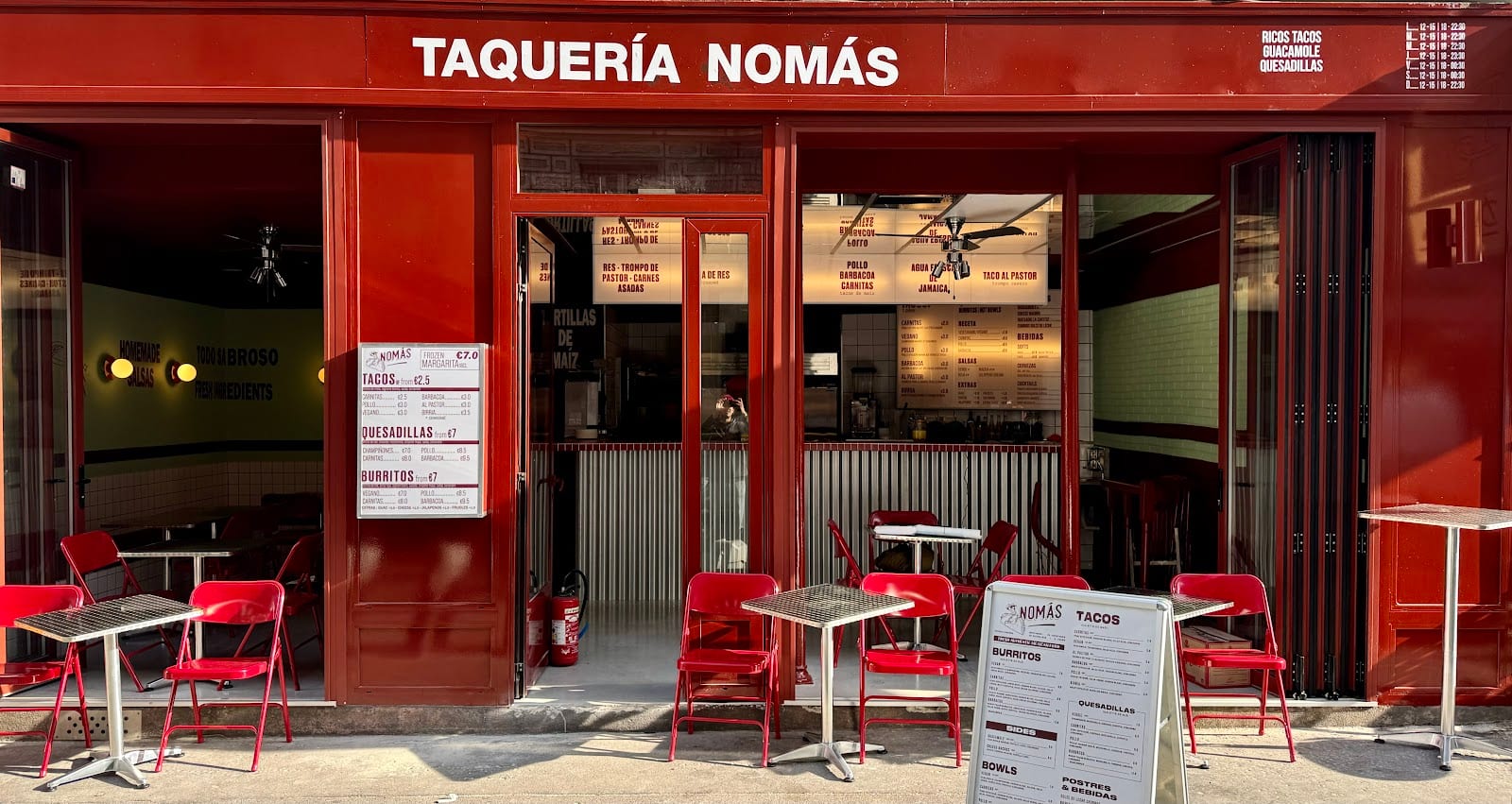 Nomás