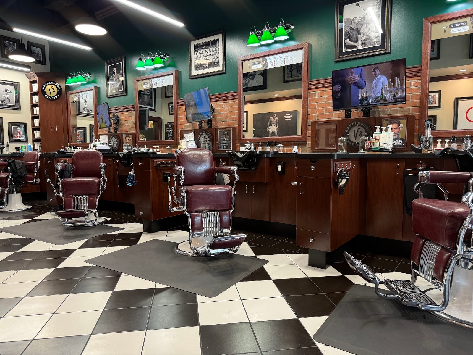 V's Barbershop - Old Spanish Trail Crossing