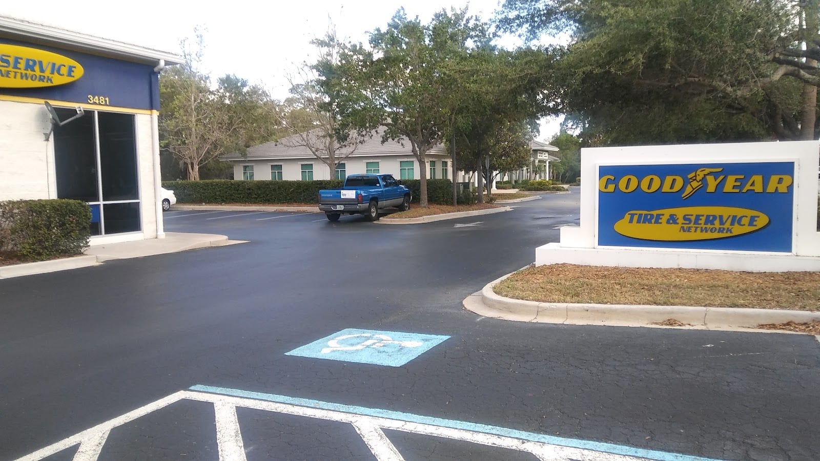 Goodyear Auto Service, photo 3
