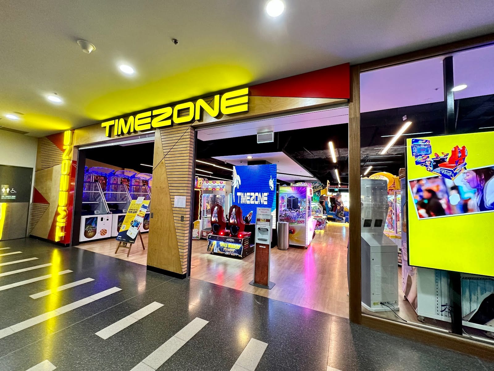 Timezone Caneland, photo 3