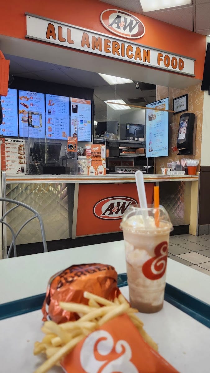 A&W All American Food, photo 3