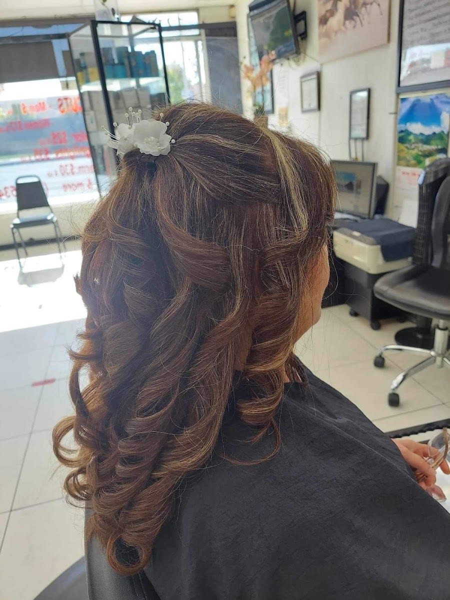 Mary's Hair Salon, photo 2