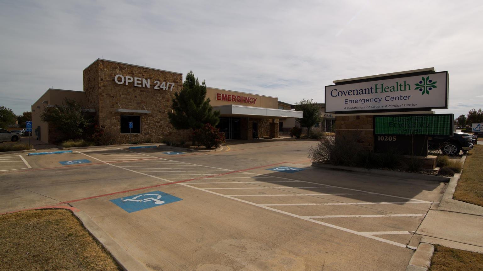 Covenant Health Emergency Center - Quaker Ave., photo 2