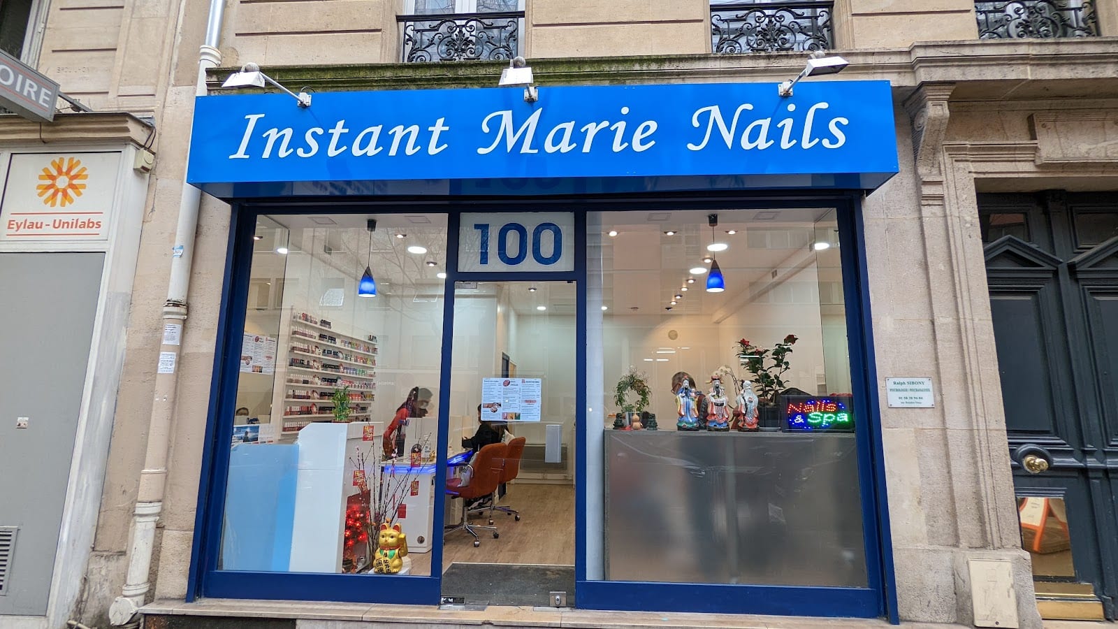 Instant Marie Nails