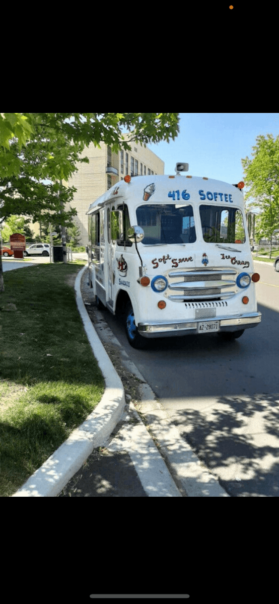 Cream Team Inc. Ice cream truck, photo 2
