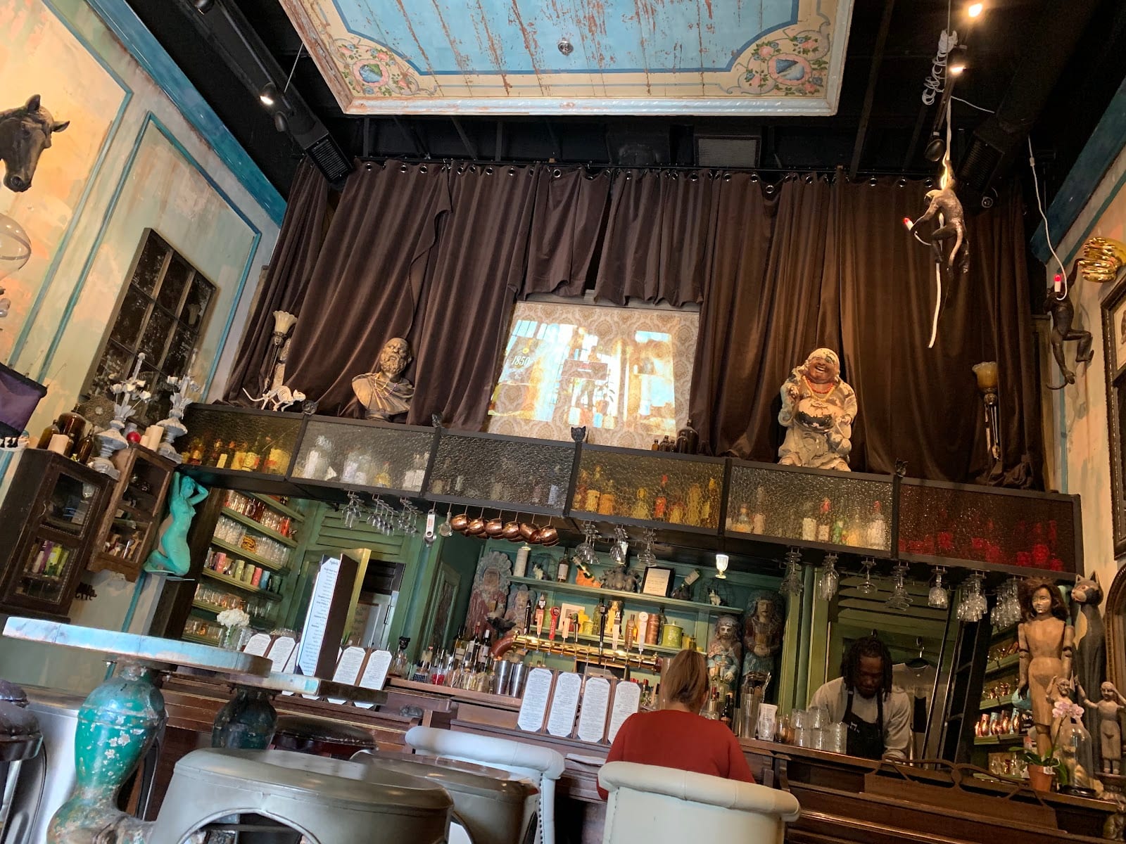 Ruin Bar