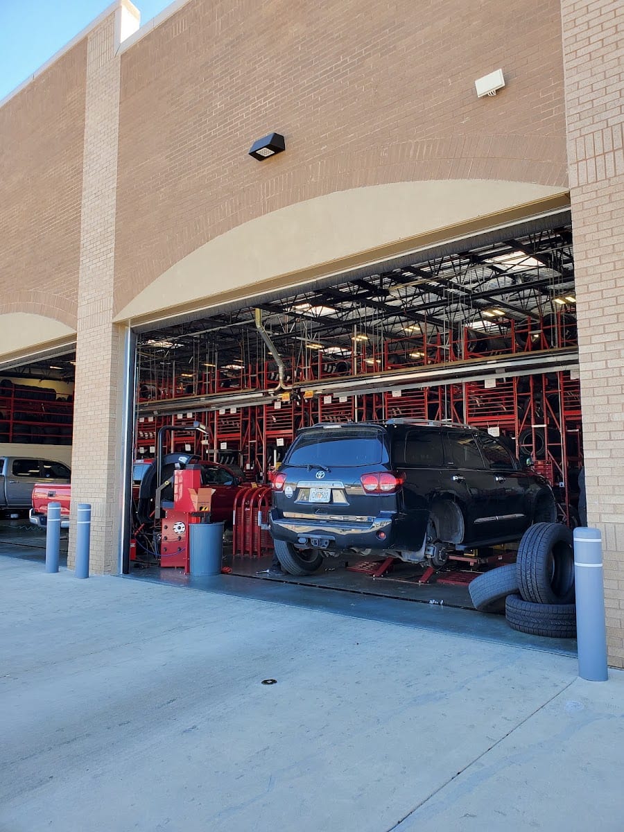 Discount Tire, photo 4