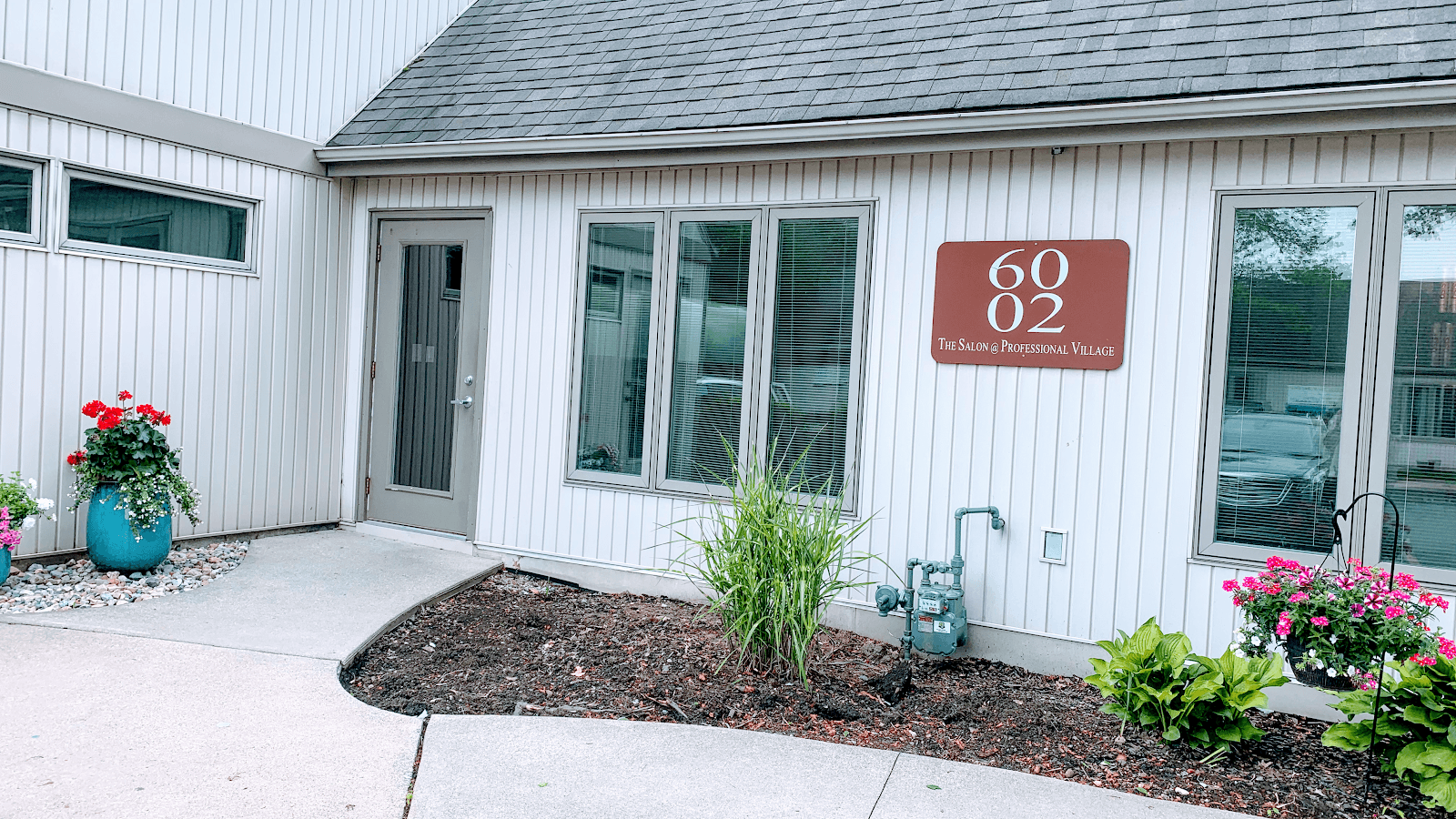 6002 The Salon @ Professional Village, photo 2