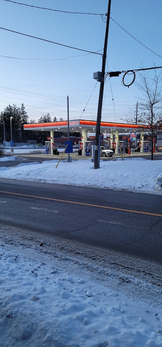 Esso, photo 3