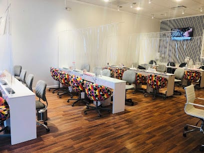 City Nail & Spa