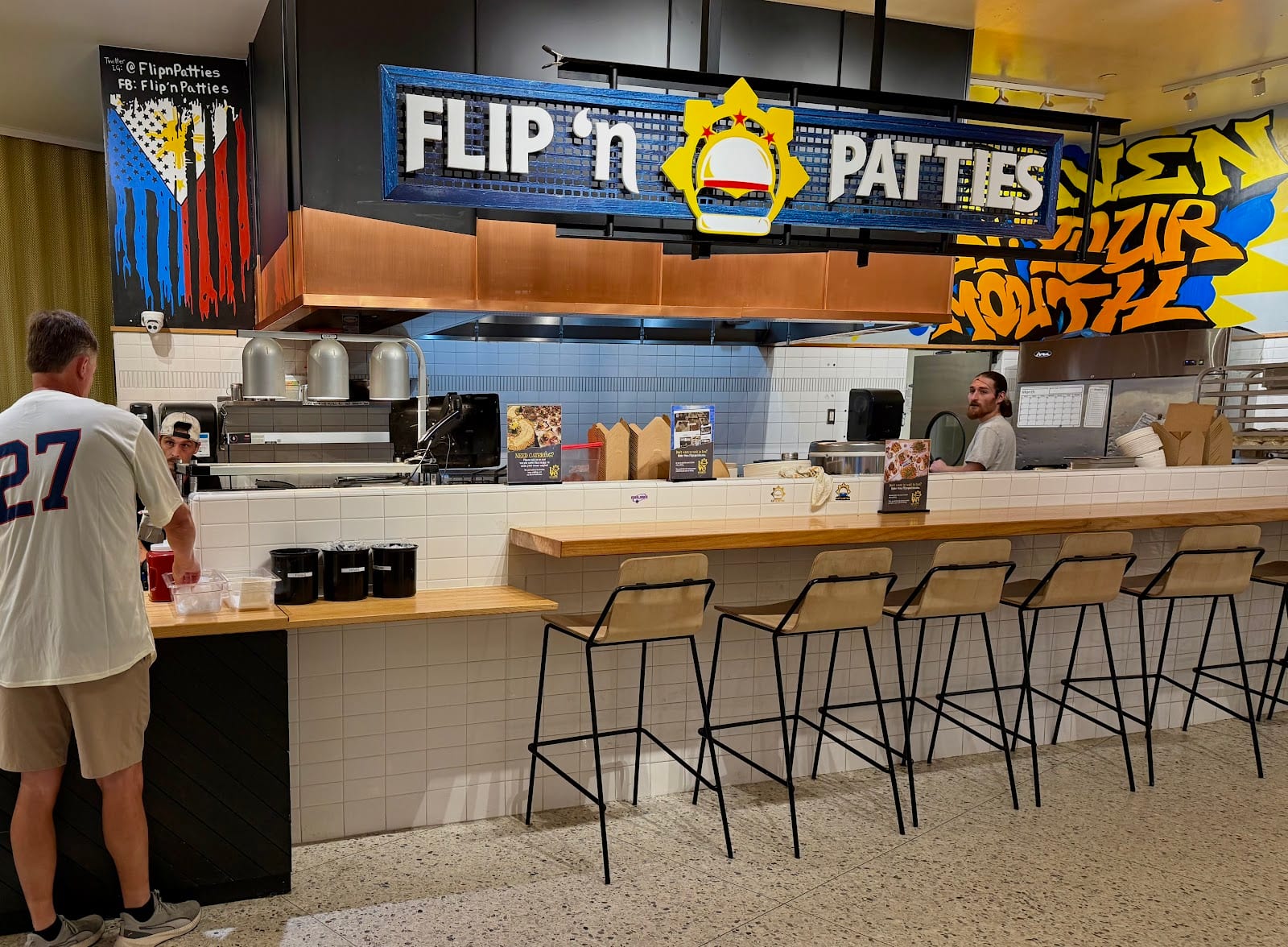 Flip 'n Patties, photo 2