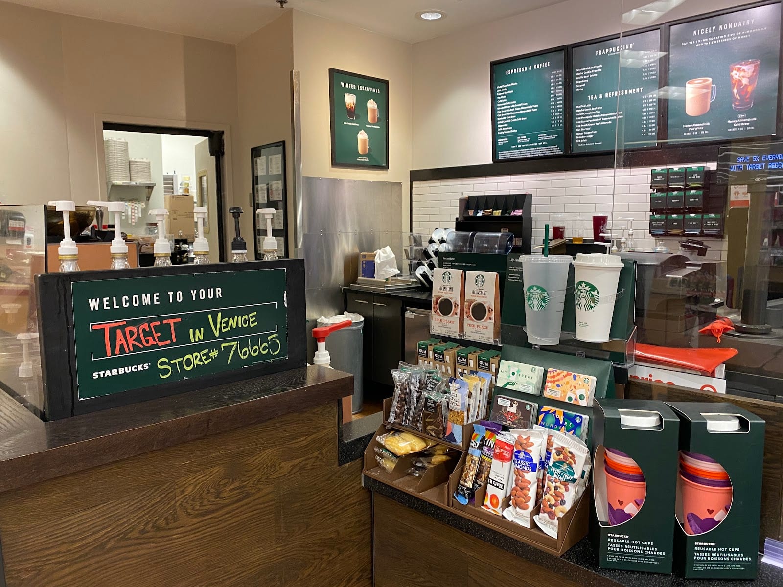 Starbucks Coffee Company, photo 2