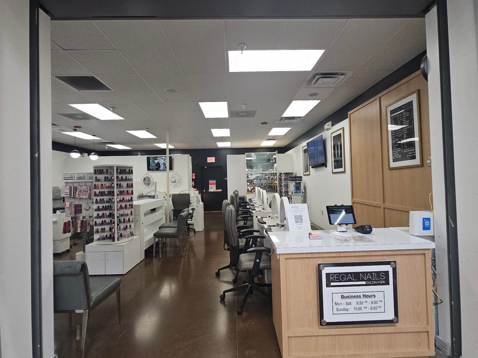 Regal Nails, Salon & Spa