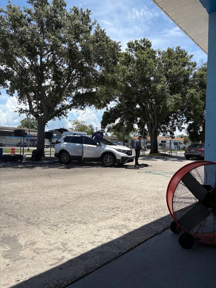 A Plus Car Wash and Detailing Dale Mabry, photo 4