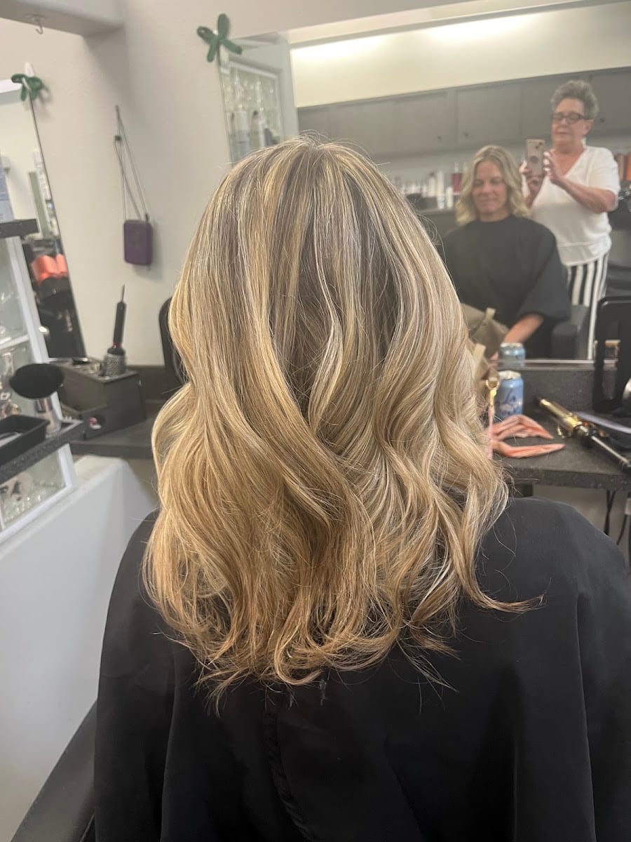 Crazy Horse Hair Salon Venice Florida, photo 2