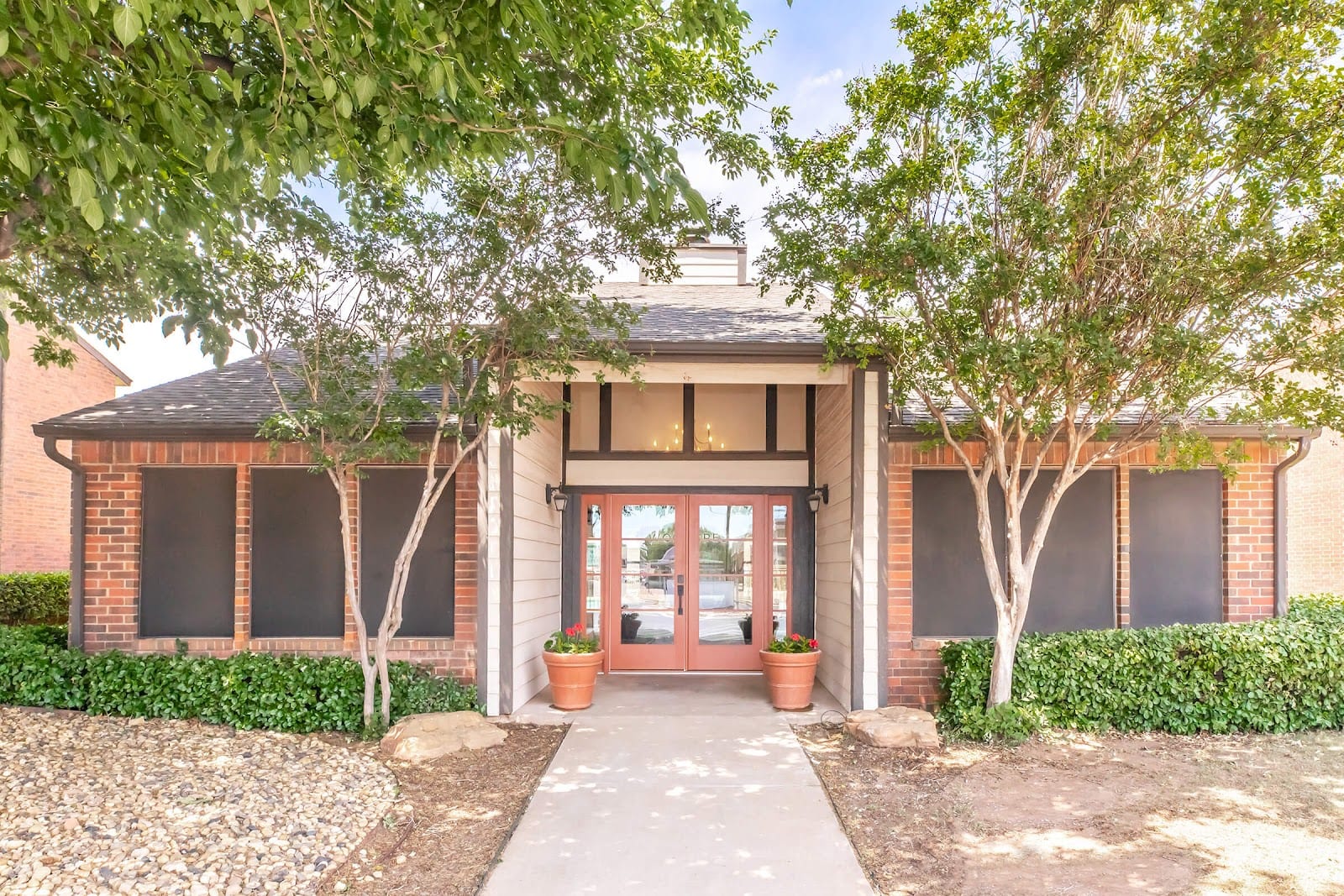 Woodcrest Apartments
