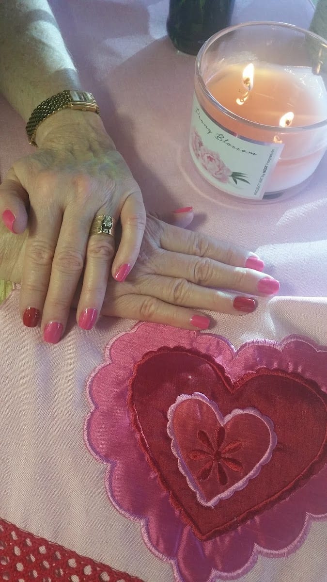 Lupe's Nail Studio & Permanent Makeup