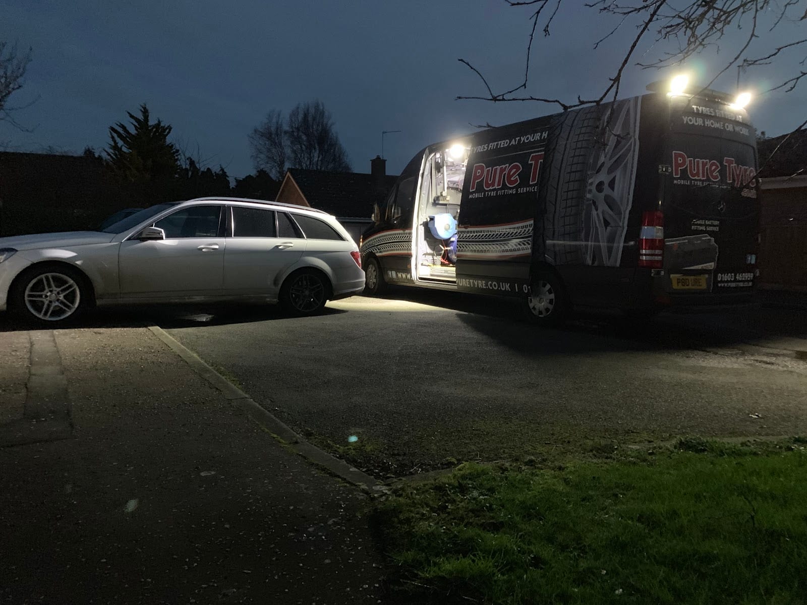 Pure Tyre, Mobile Tyres, Battery & Brake Fitting Service Norwich, photo 4