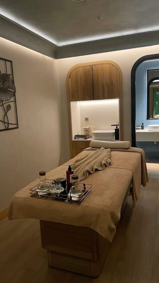 Nice Touch Massage & Spa