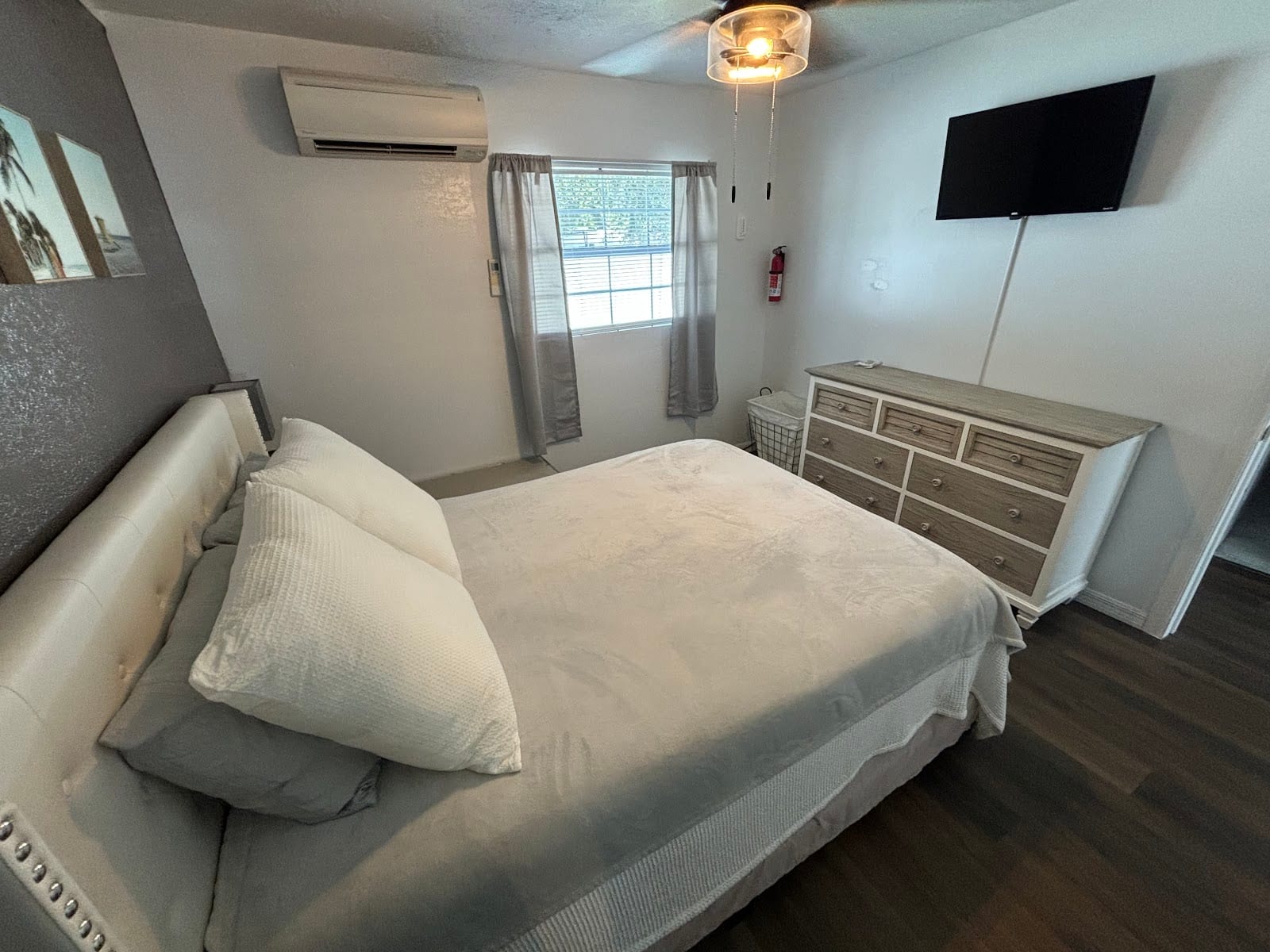 Sand Dollar Retreat, LLC