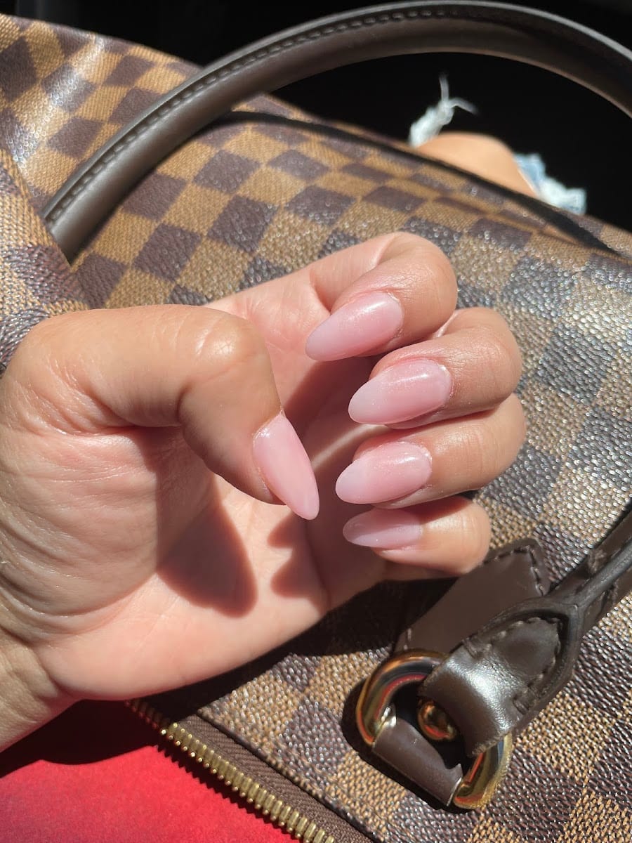 Royal Nails, photo 3