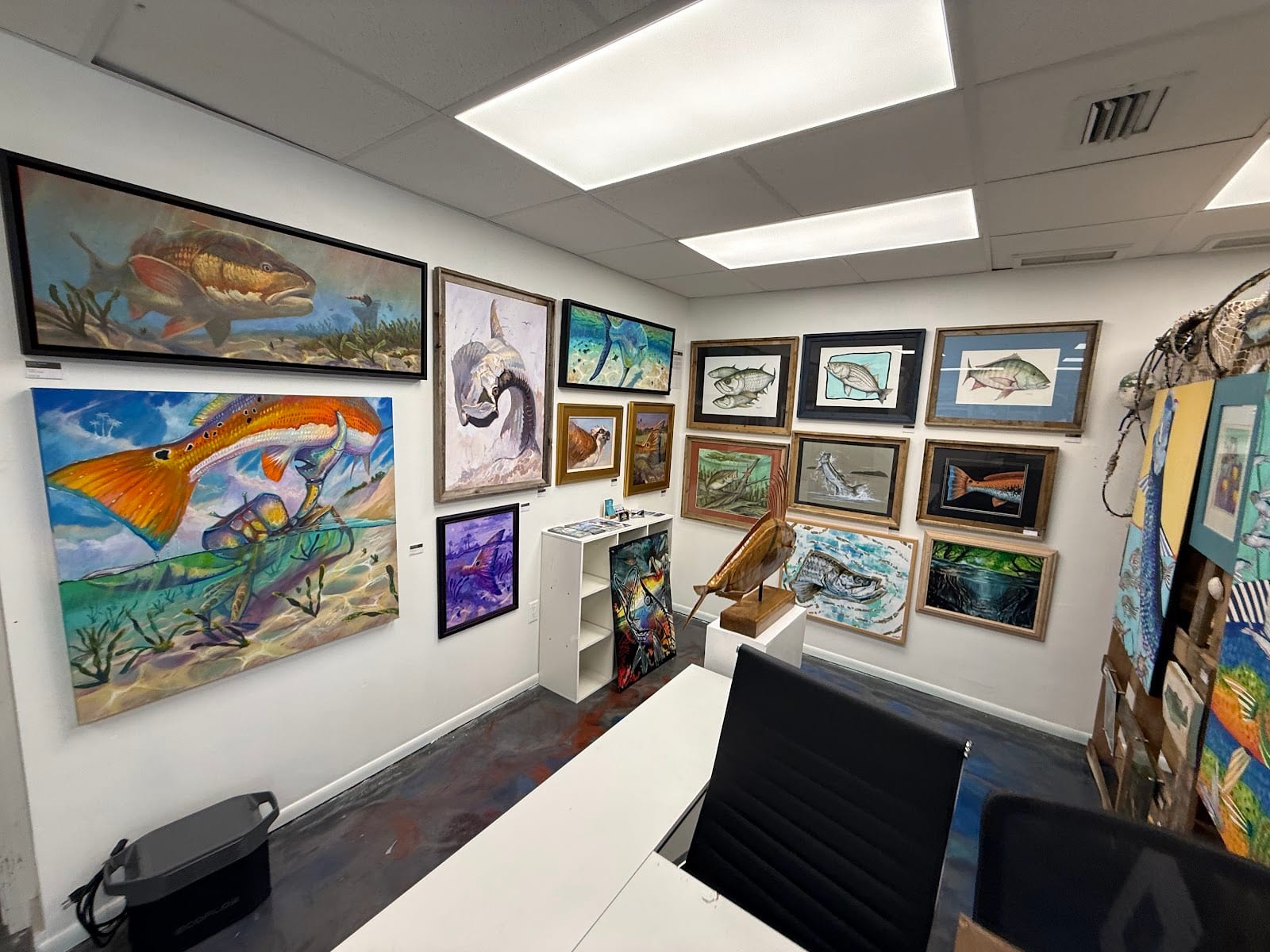 Big Wave Gamefish Gallery, photo 2