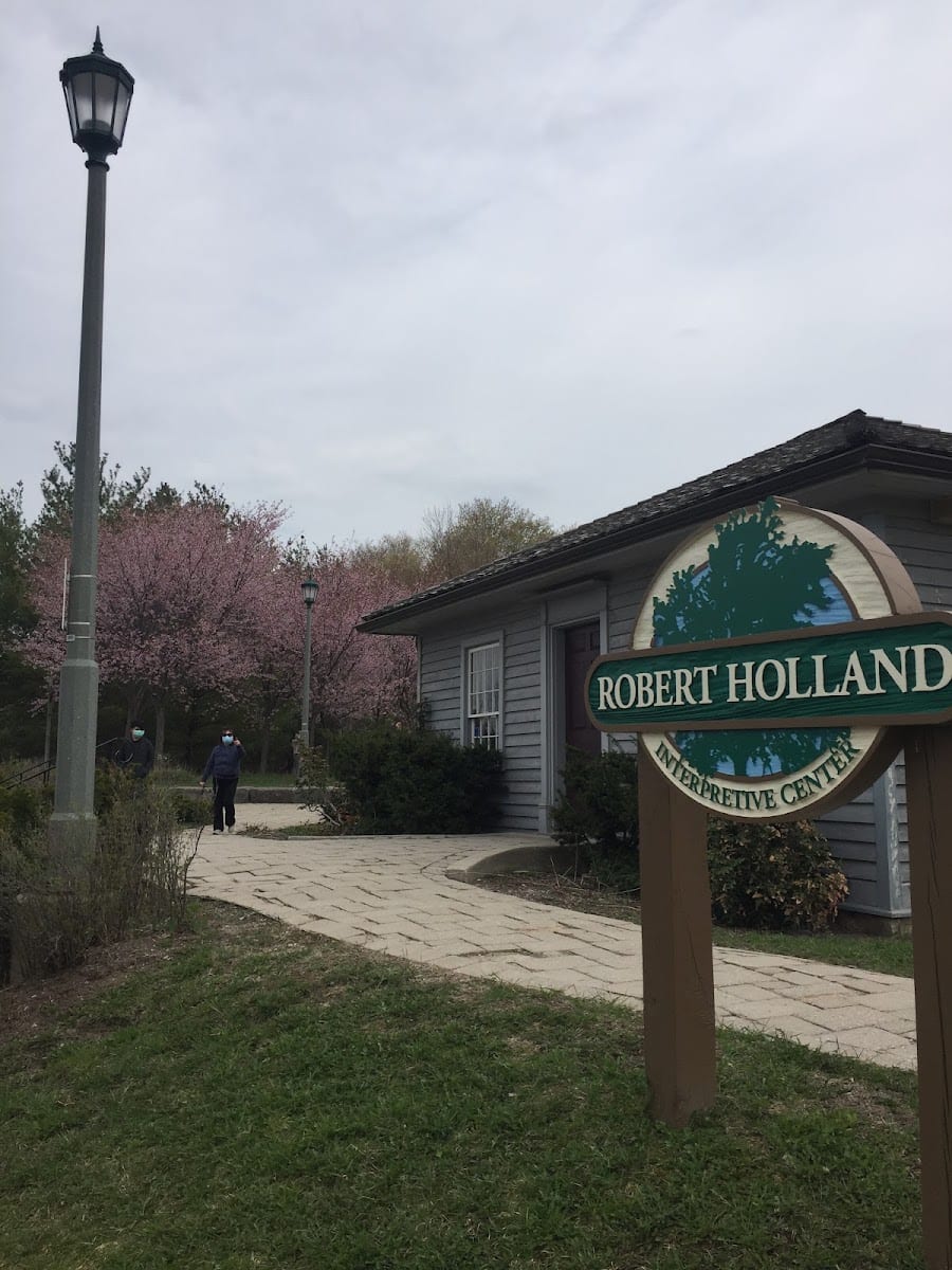 Robert Holland Interpretive Centre, photo 4