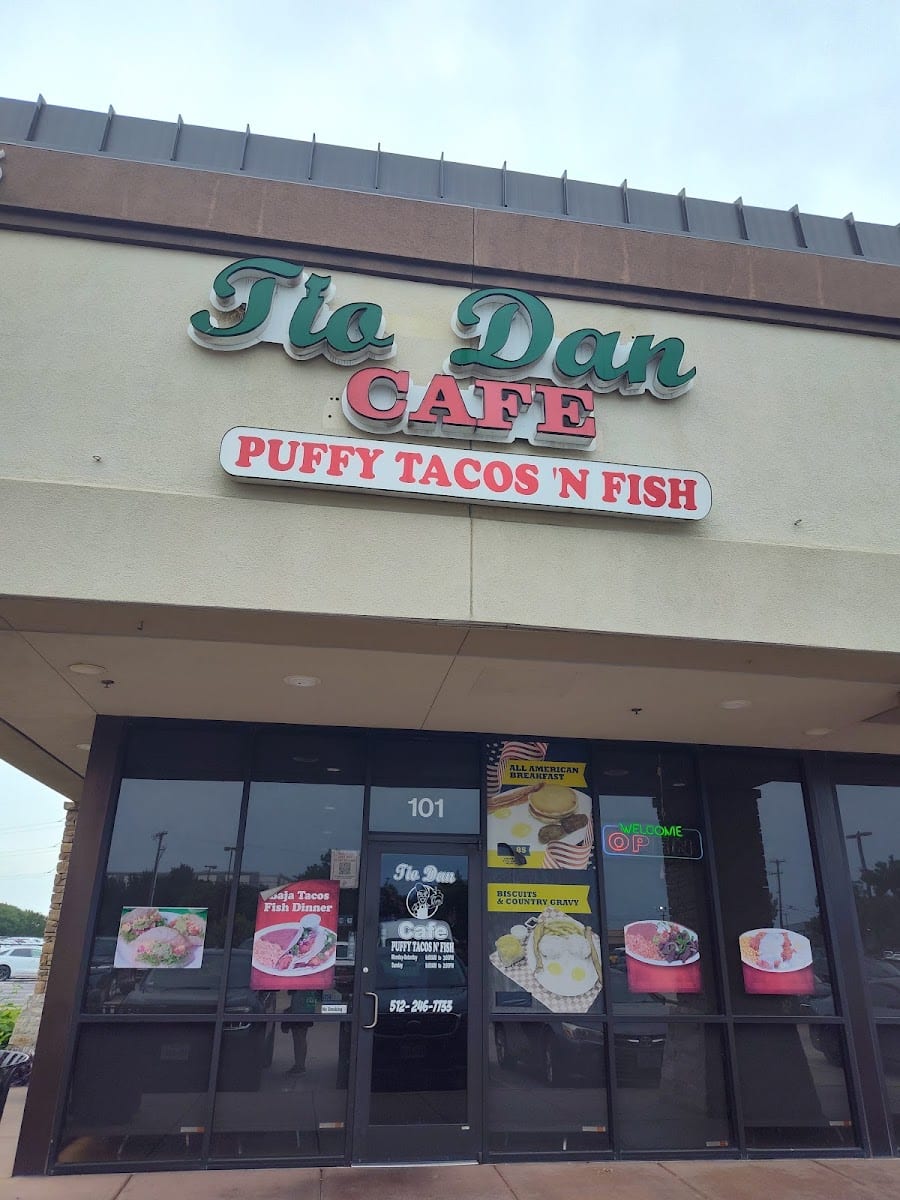 Tio Dan Café Puffy Tacos N Fish, photo 4