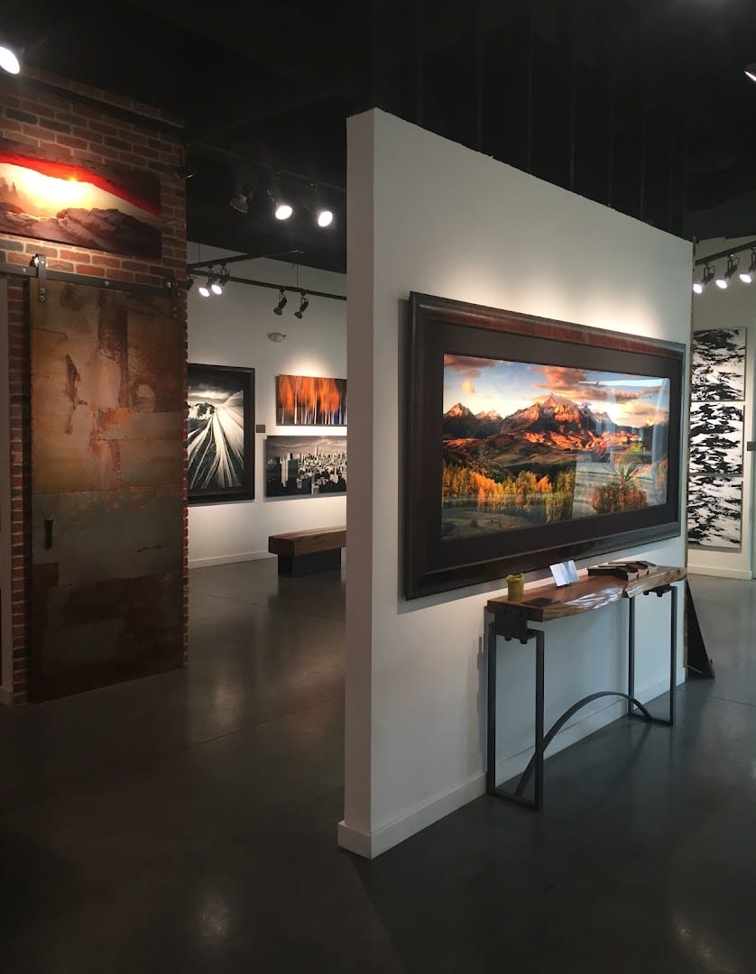 Bobby Wheat Gallery, photo 4