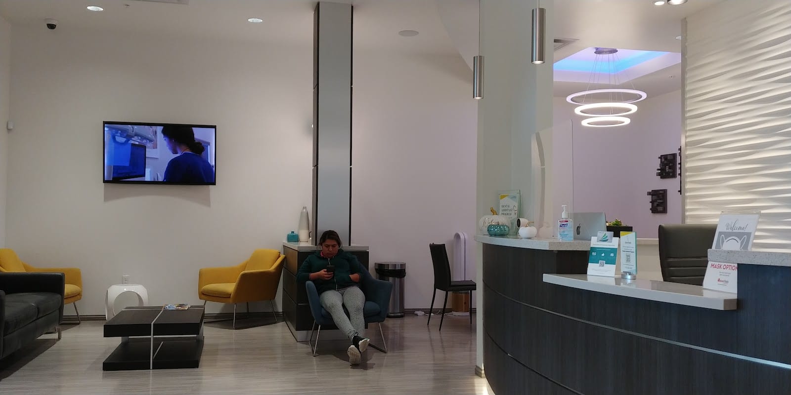 Sonrisas Dental Center