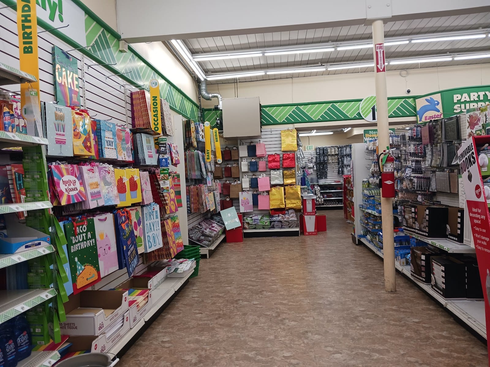 Dollar Tree, photo 3