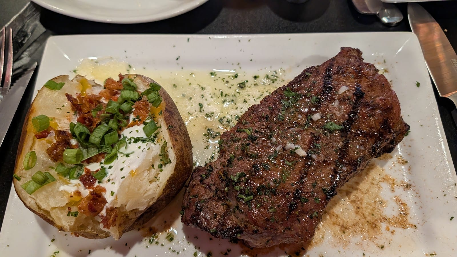 CHAZ 51 STEAKHOUSE, photo 4