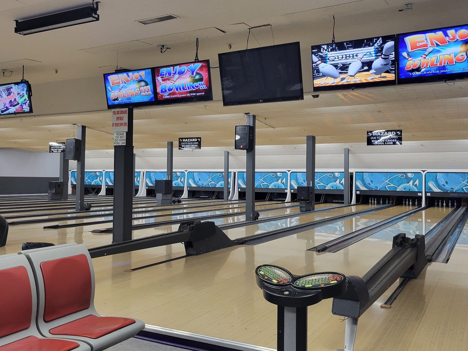 Bowlerama Rexdale, photo 4