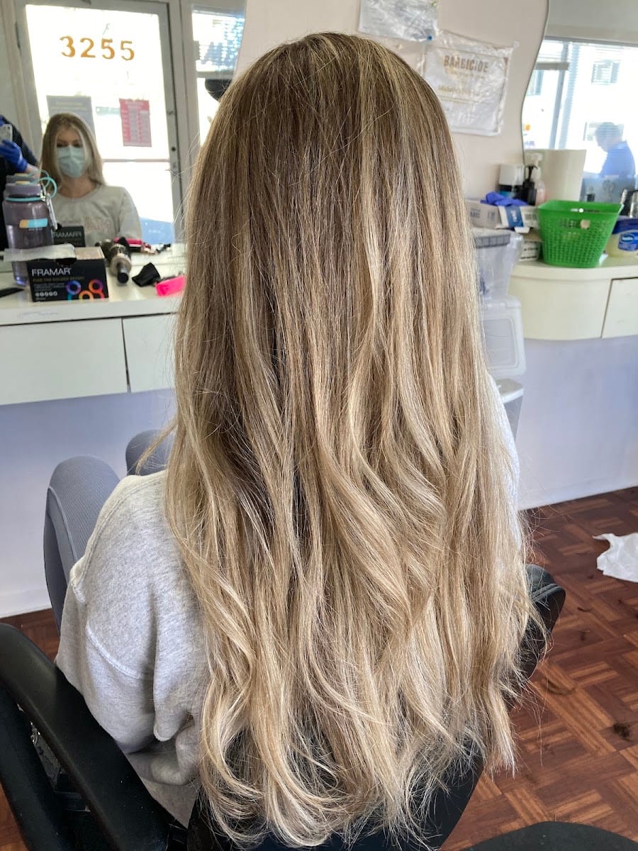 Michelle's Hair Studio, photo 3
