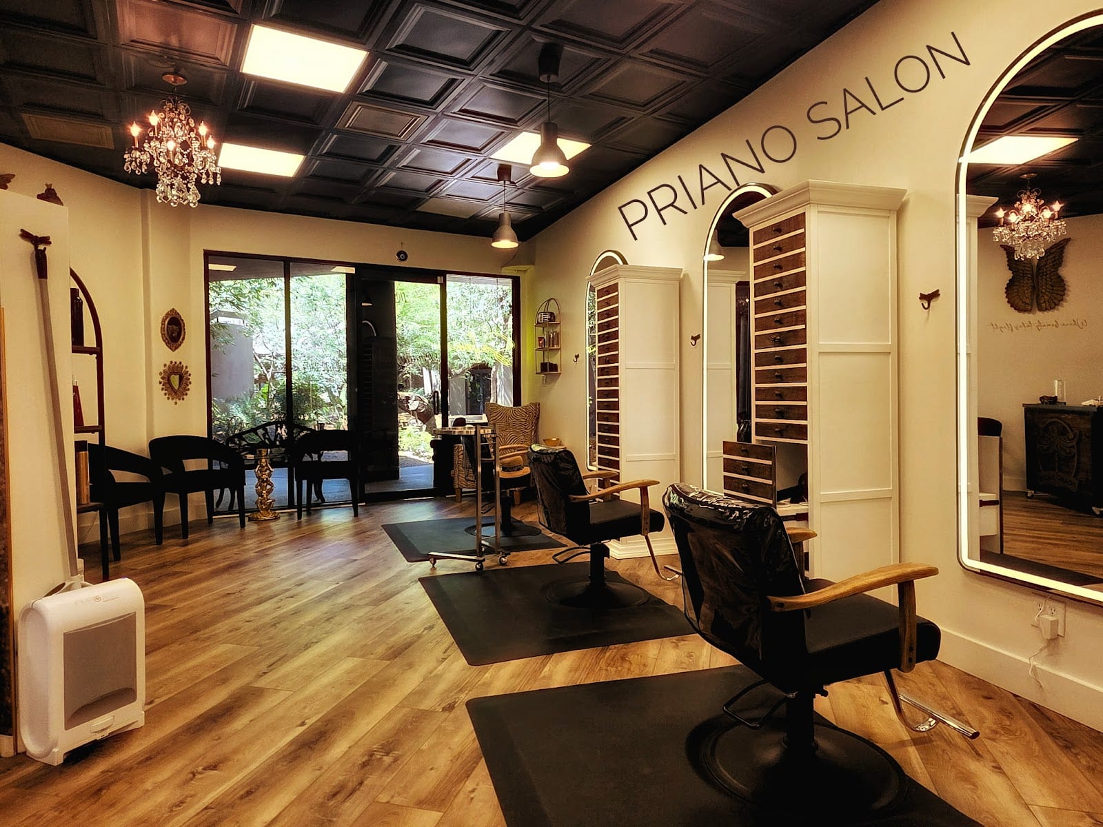 Priano Salon, photo 4
