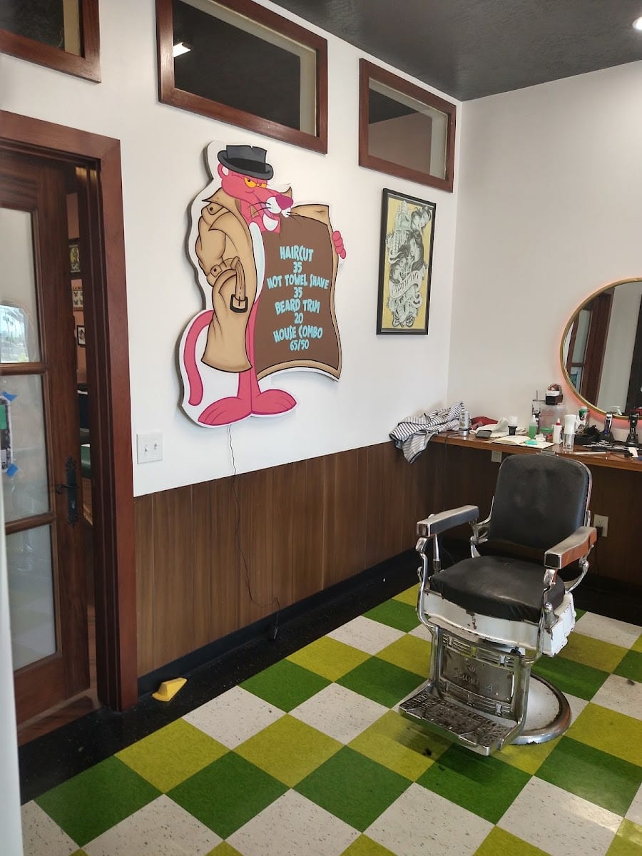 Imperial DTLV Tattoo Barbershop