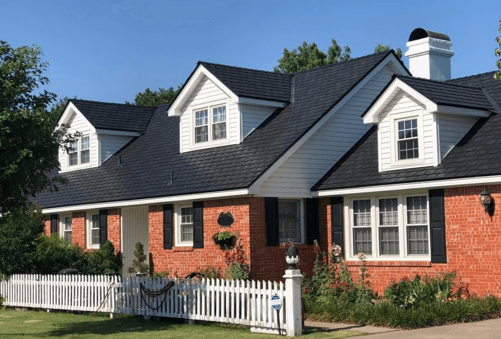 Dwight's Roofing