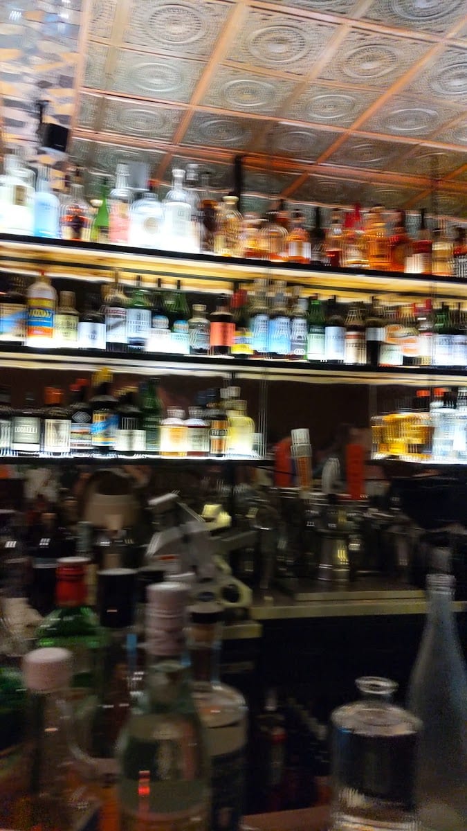 Bar 821, photo 3