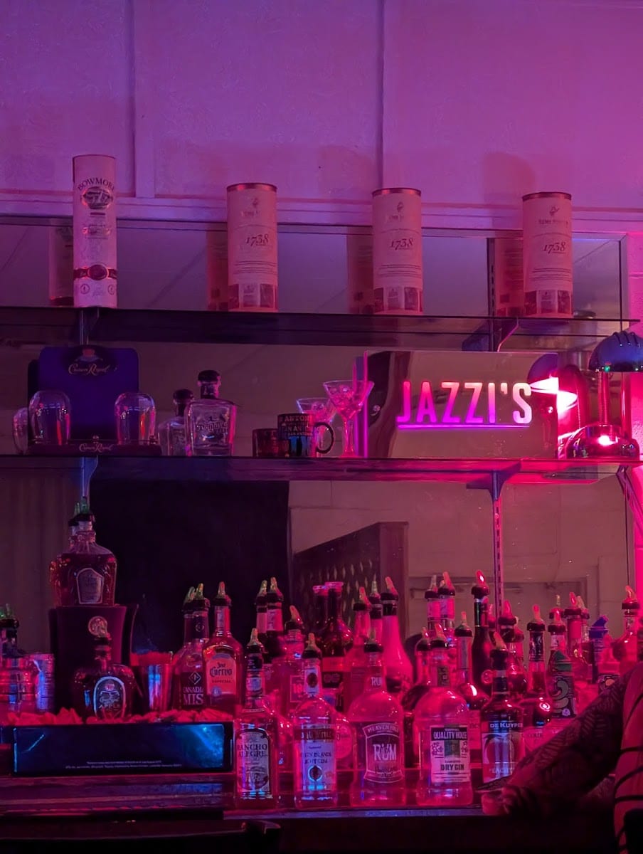 Jazzi's