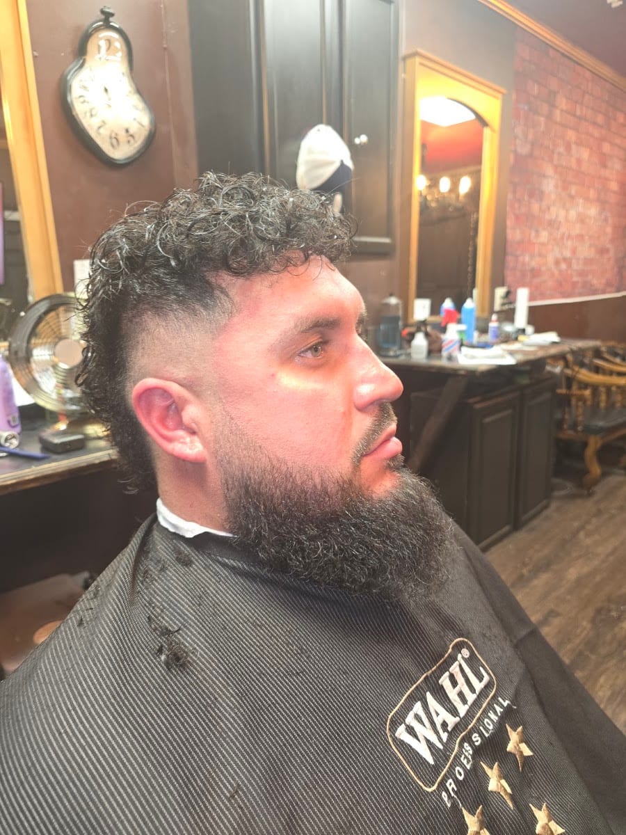 Gentelmens Grooming Parlor