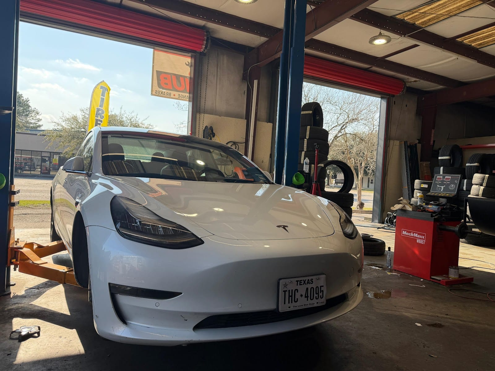 Auto hub & tire and mobile tire service 24 hours