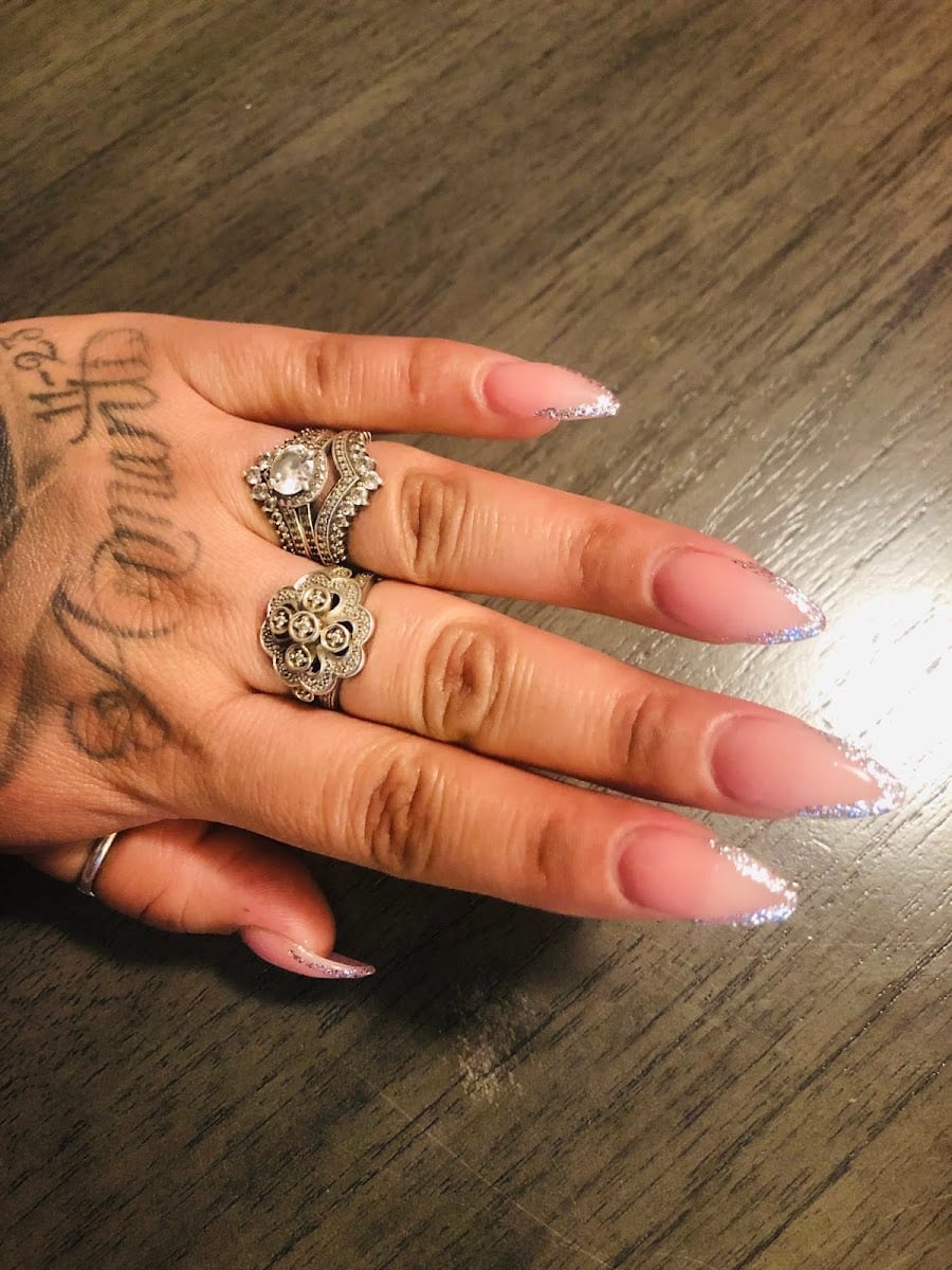 Glamour Salon & Spa