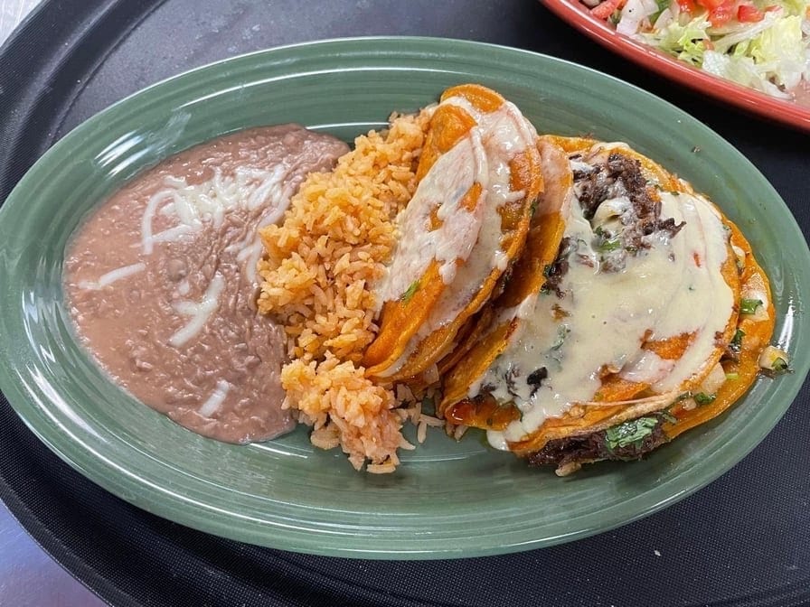 El Maguey Mexican Taqueria & Grill