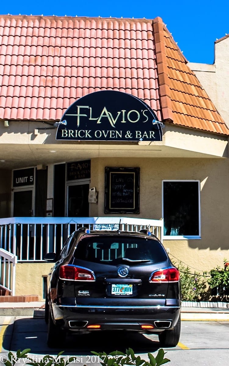 Flavio's Brick Oven Pizza & Bar Siesta Key, photo 2