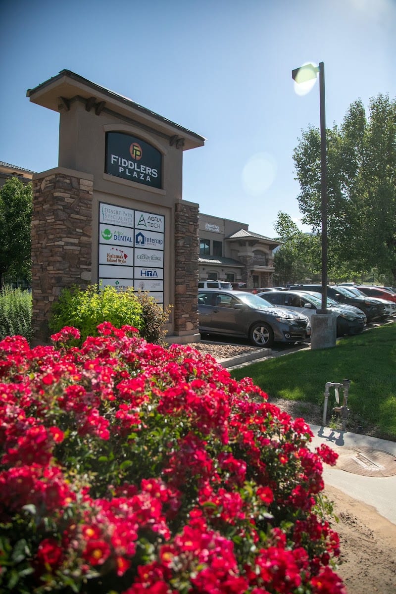 Desert Pain Specialists - Back Pain Cedar, photo 4