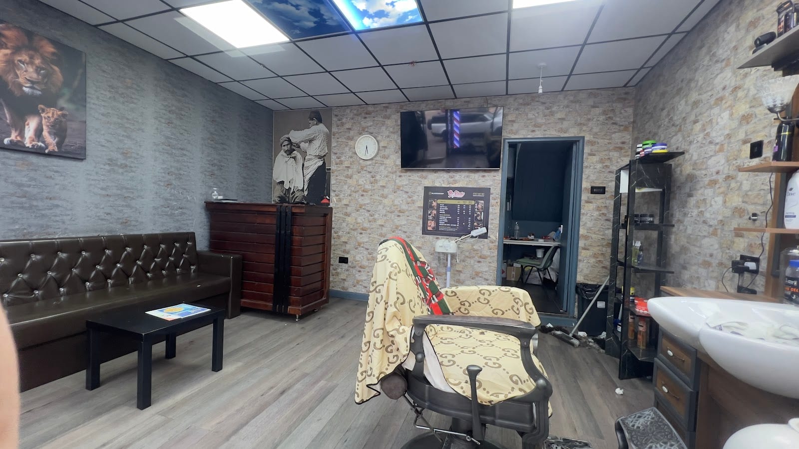 Mr. Blendz Barbershop